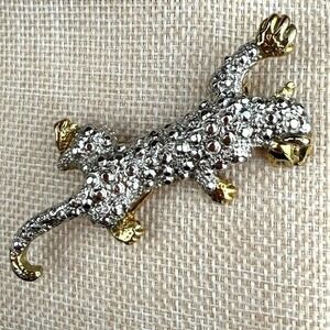 Vintage 80s Silver & Gold Tone Leopard Brooch Glam Mob Wife Retro Baddie Cheetah